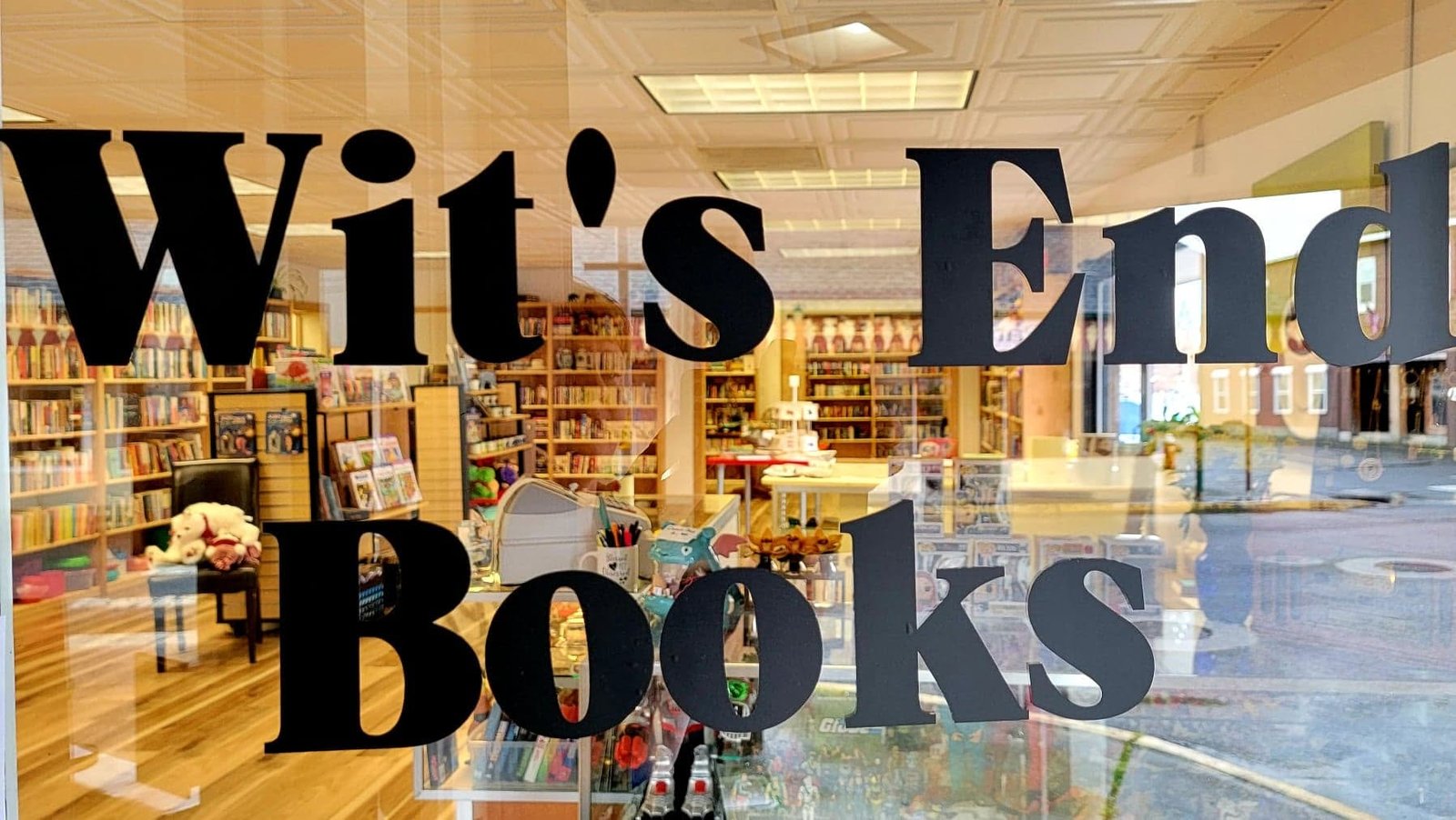 Wit's End Books logo